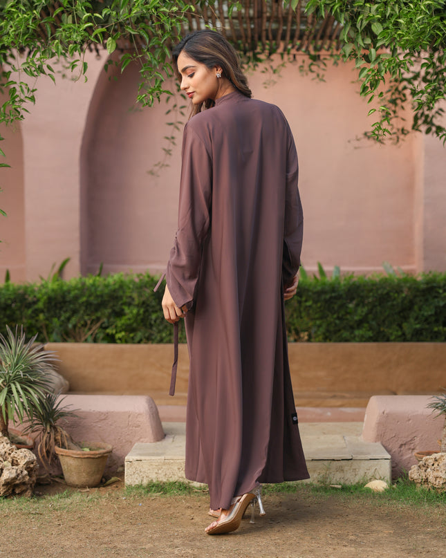 Tied Grace Wooden Buttoned Abaya