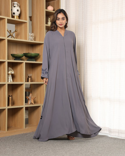 Luminous Handwork Sleeves Abaya