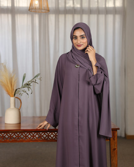 Plush Abaya With Gleaming Brooch