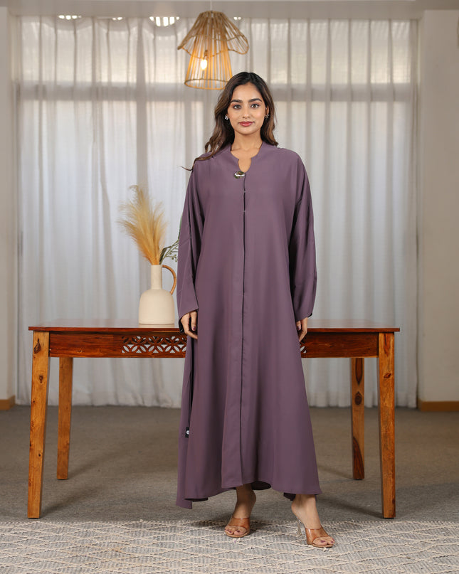 Plush Abaya With Gleaming Brooch