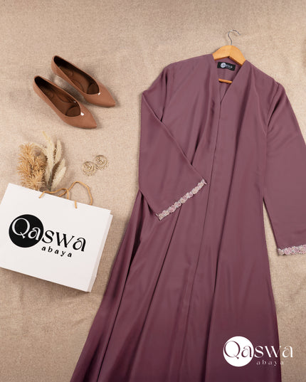 Floral Haze - Lace Abaya
