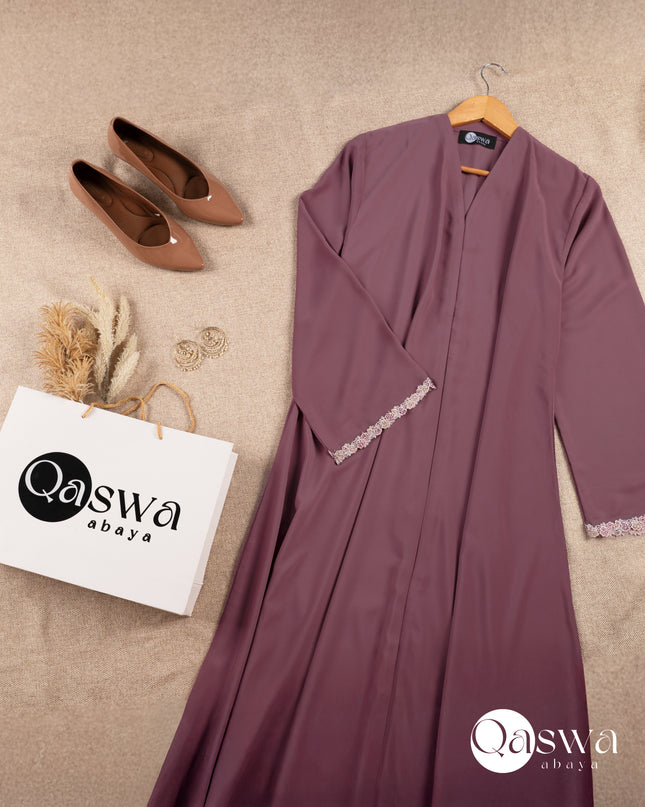 Floral Haze - Lace Abaya