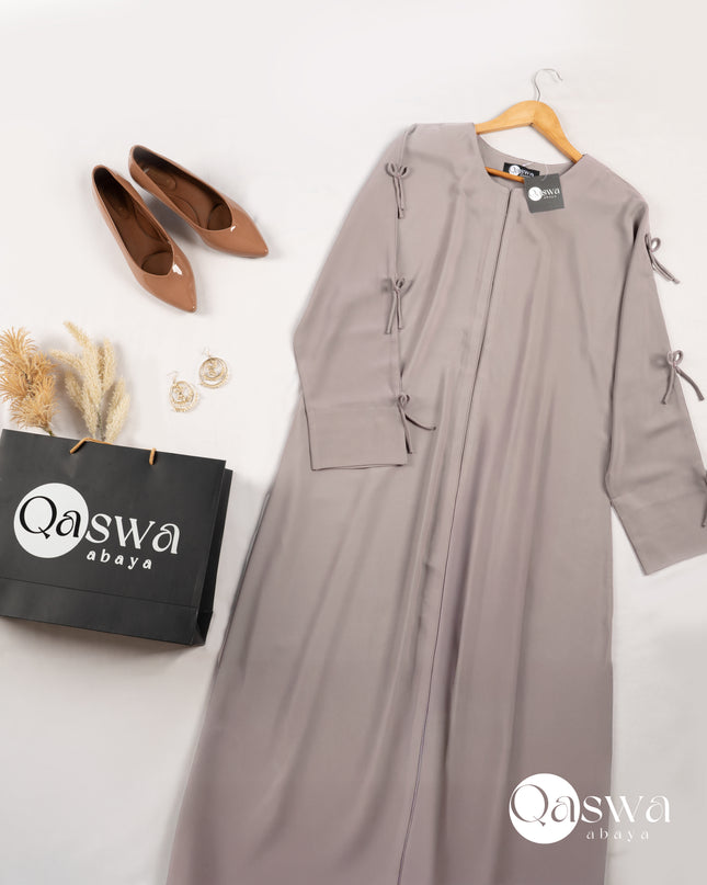 Tied in Grace Sleeves Abaya