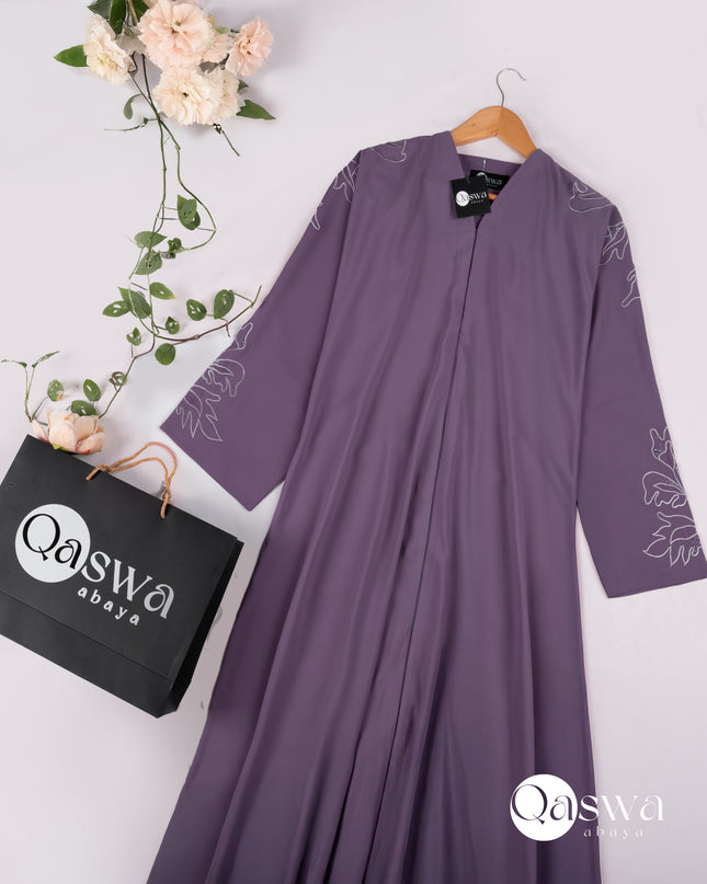 Echo of Embers Embroidery With Handwork Abaya