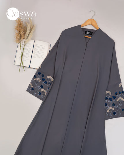 Threaded Elegance Embroidery With Handwork Abaya