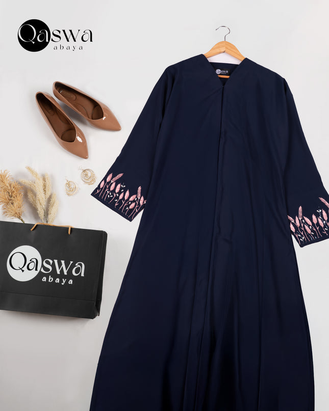 Luminous Handwork Sleeves Abaya
