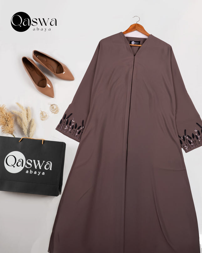 Luminous Handwork Sleeves Abaya