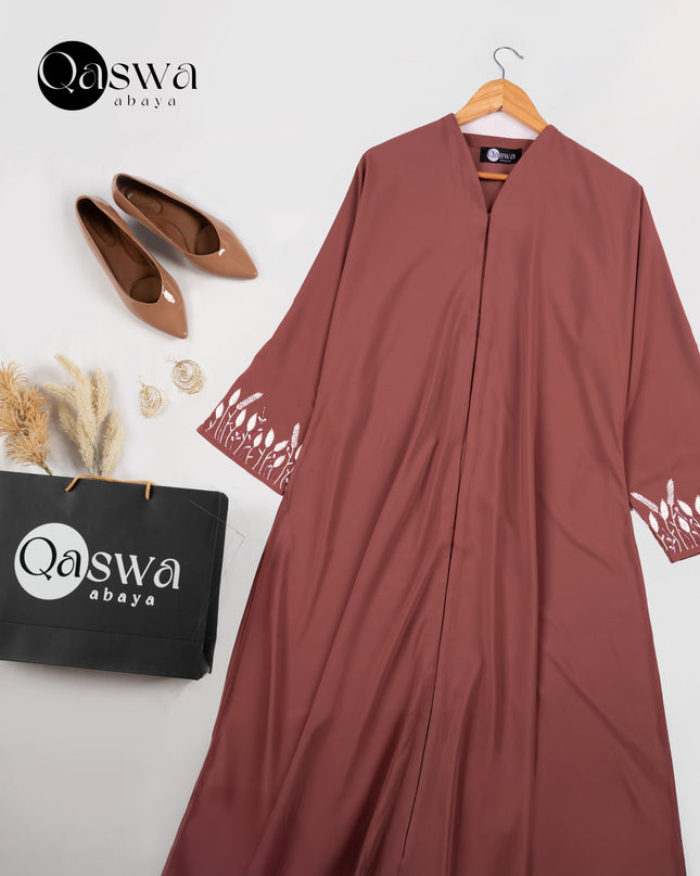 Luminous Handwork Sleeves Abaya