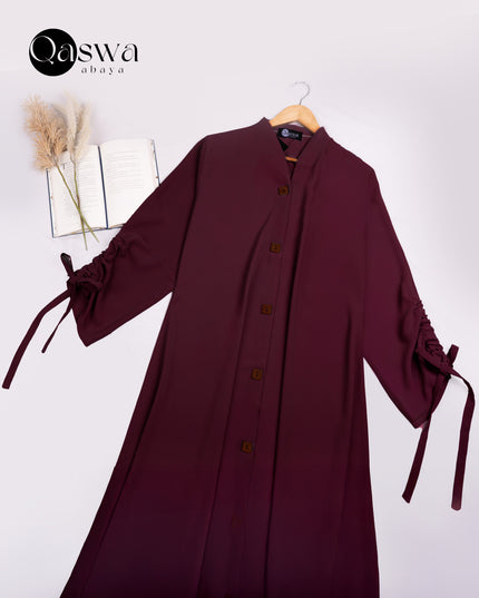 Tied Grace Wooden Buttoned Abaya